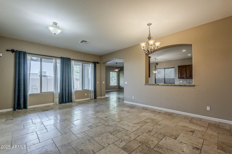 8-web-or-mls-Hazel-8