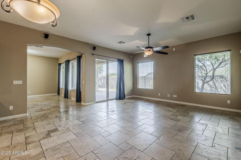 14-web-or-mls-Hazel-14