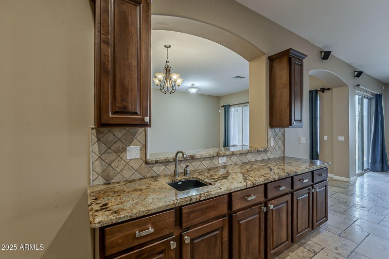 21-web-or-mls-Hazel-21