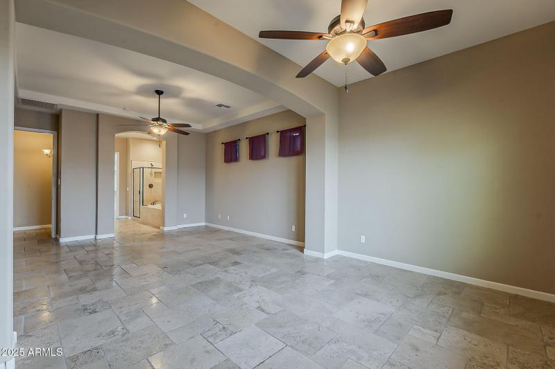 26-web-or-mls-Hazel-26