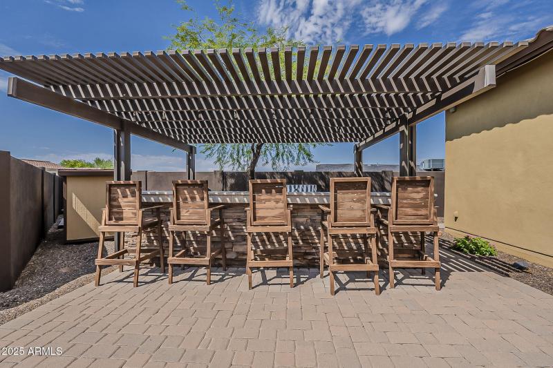 52-web-or-mls-Hazel-52