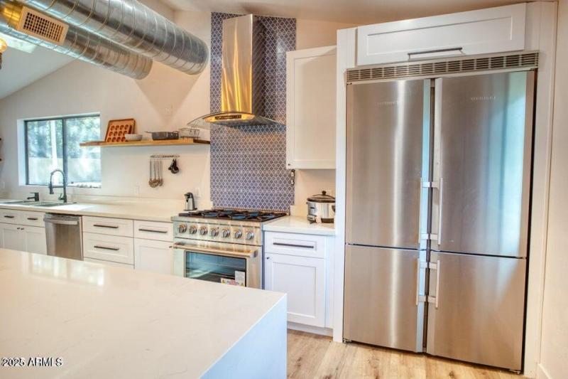 20250610210654711137000000-o