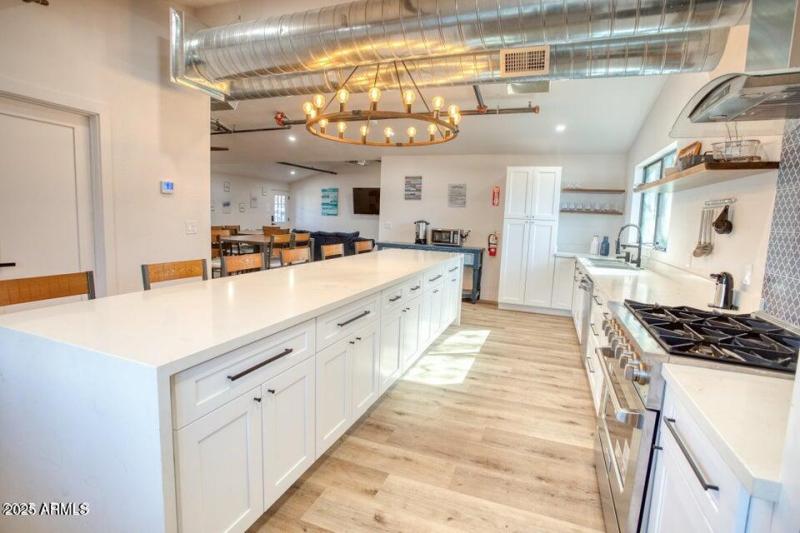 20250610210655576679000000-o