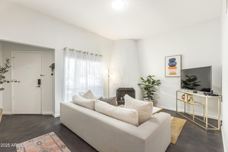 4540 N 44th #54 (5 of 20)