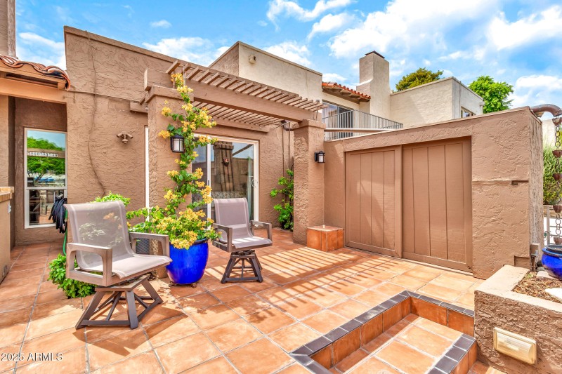 1124 E Driftwood Dr-41_(2048)