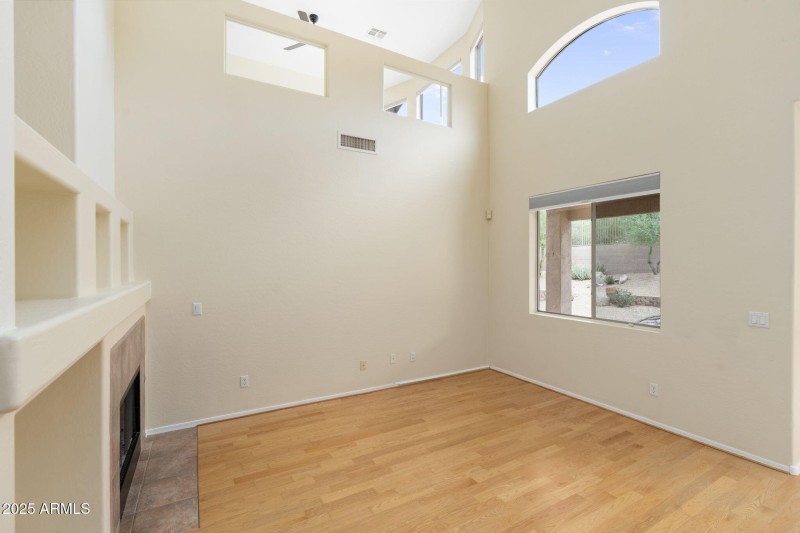 11-web-or-mls-DSC07385