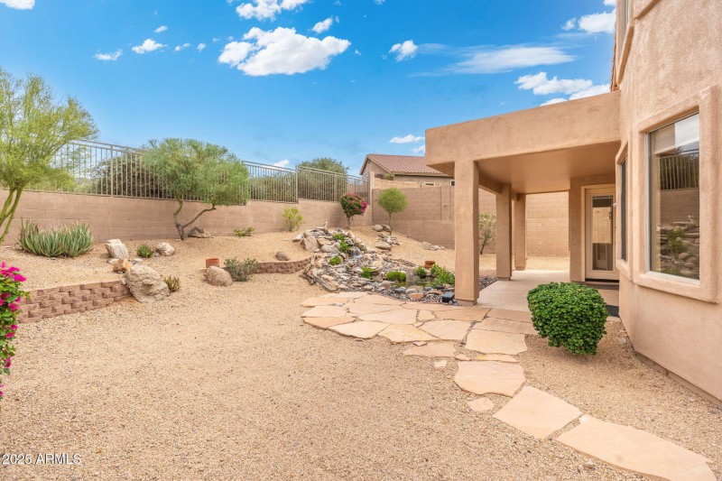 45-web-or-mls-DSC07530-HDR-Edit