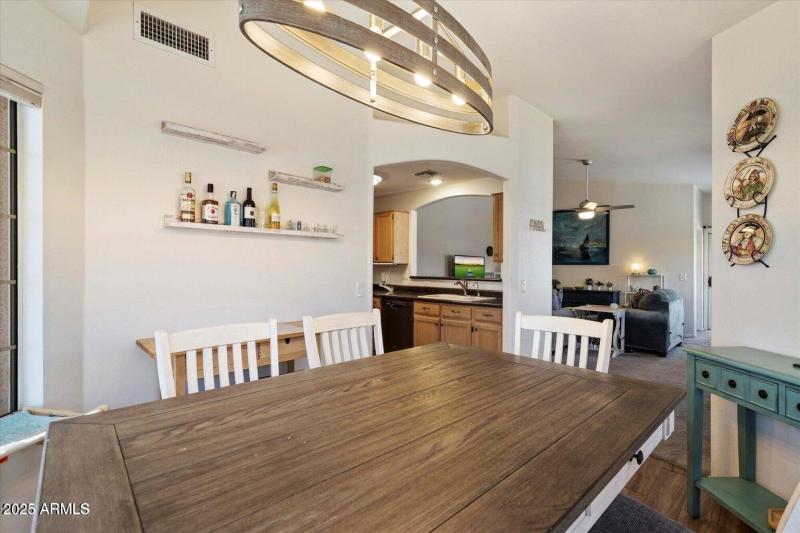 Good Sized Table Fits