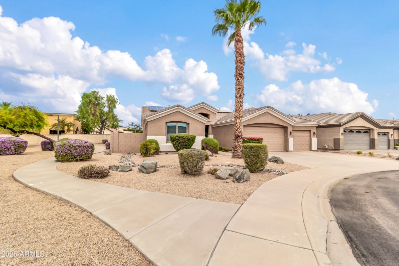 2134 E Springfield Pl-2