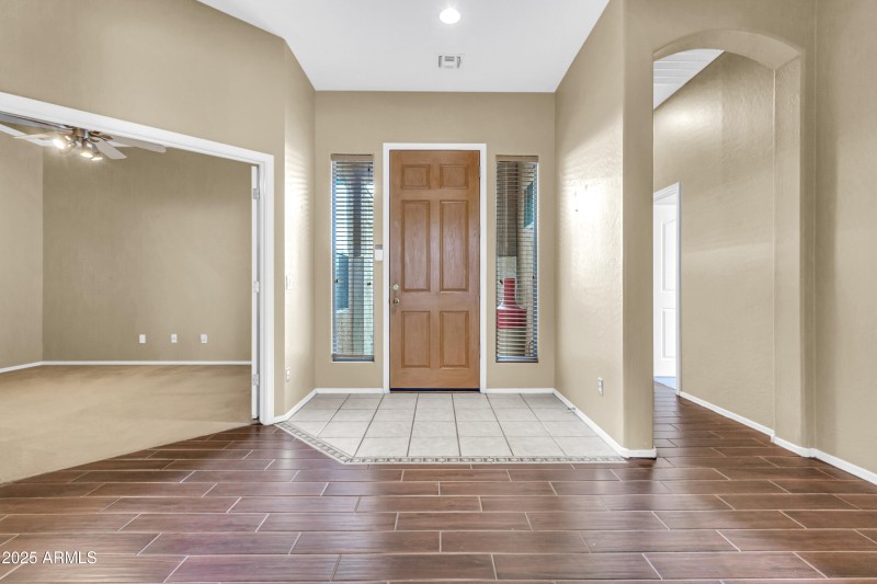 2134 E Springfield Pl-6