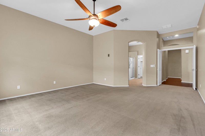 2134 E Springfield Pl-26