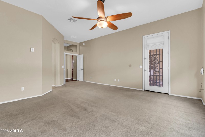 2134 E Springfield Pl-29