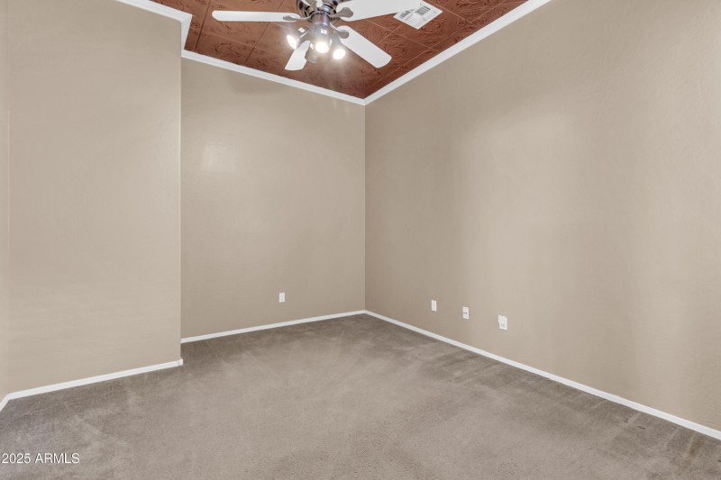 2134 E Springfield Pl-33