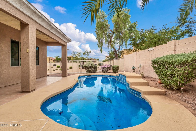 2134 E Springfield Pl-40