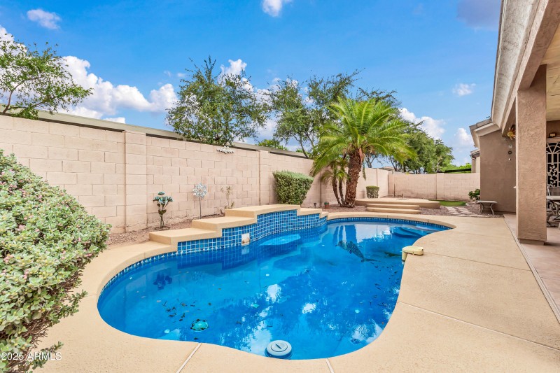 2134 E Springfield Pl-48