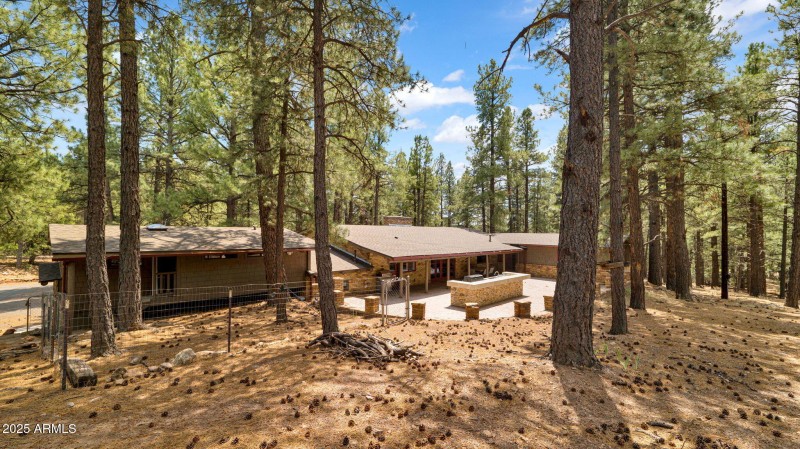 16-web-or-mls-P1154277