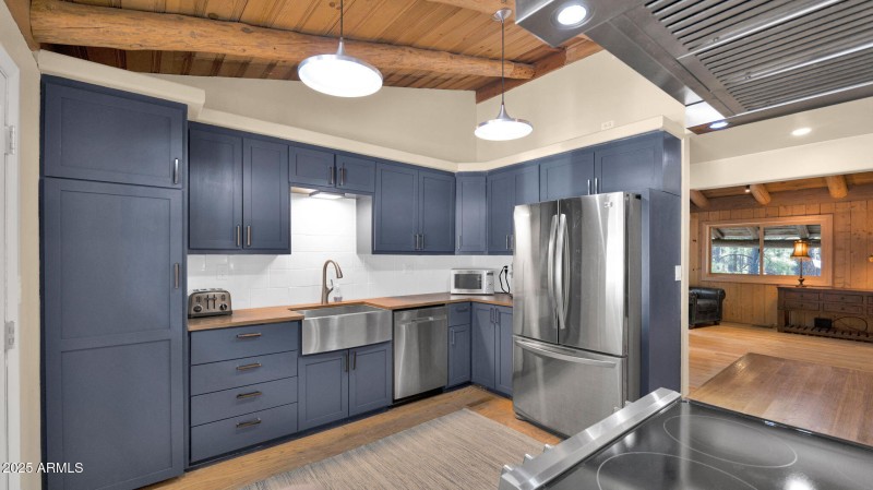 65-web-or-mls-P1153936