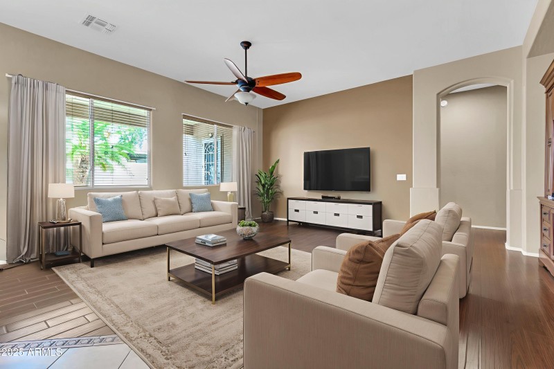 2134 E Springfield Pl VS 1