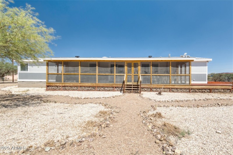 072058-1321 East Morris Lane