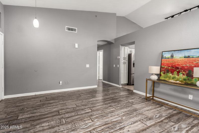 09 Rock living room 2