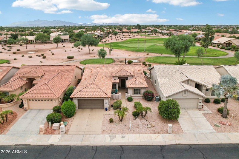 43-web-or-mls-W Vale Dr-S0509-043