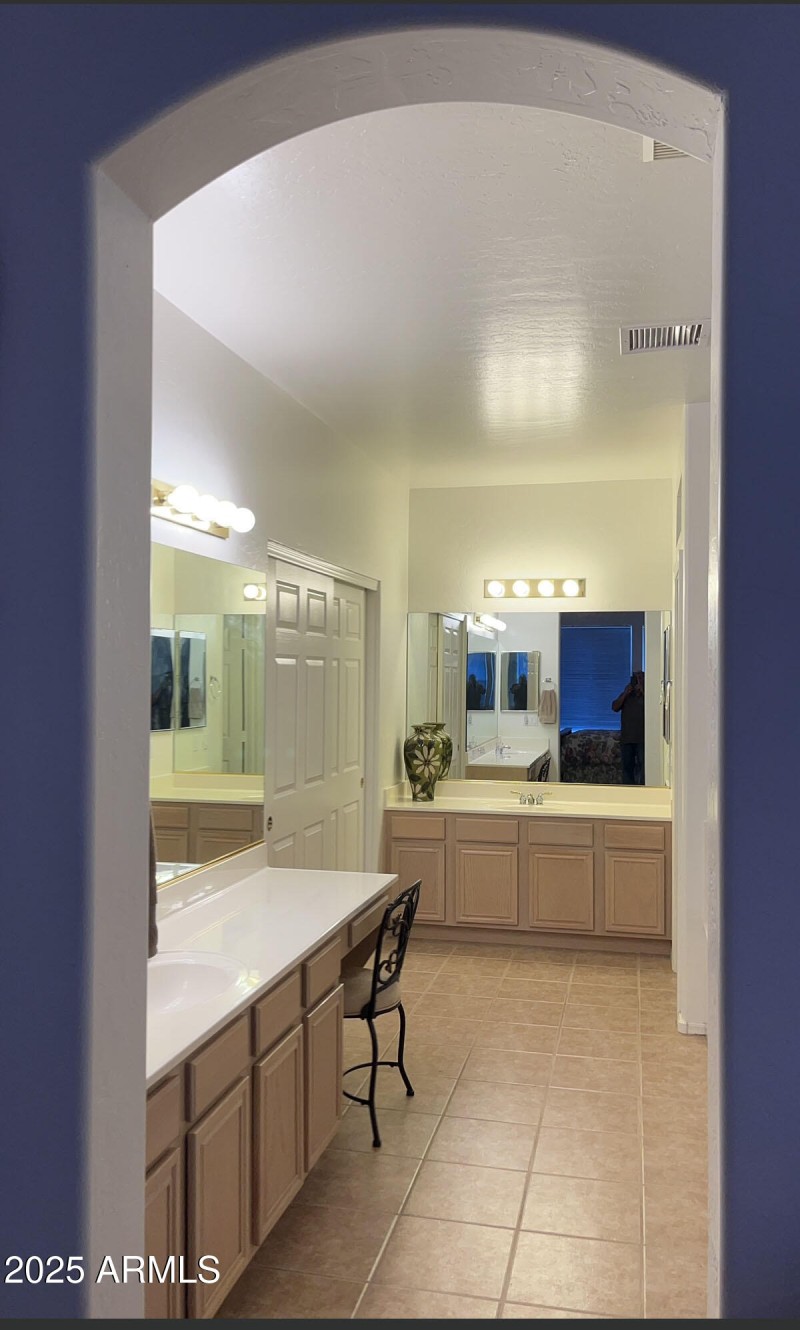21 master bath vanities