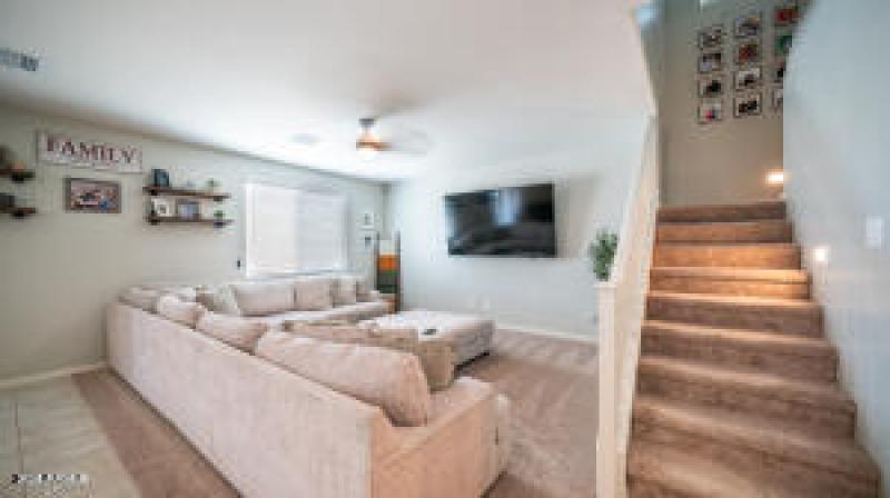 20250331041453053433000000