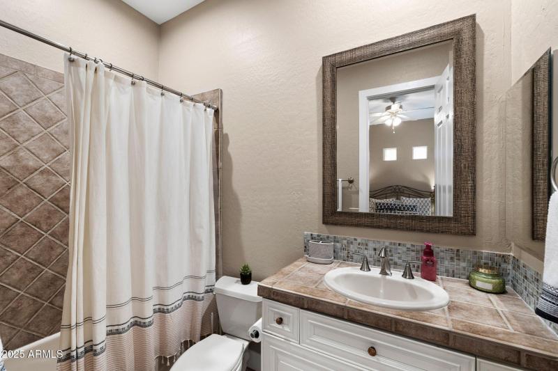 48__4636 E Carriage Ct