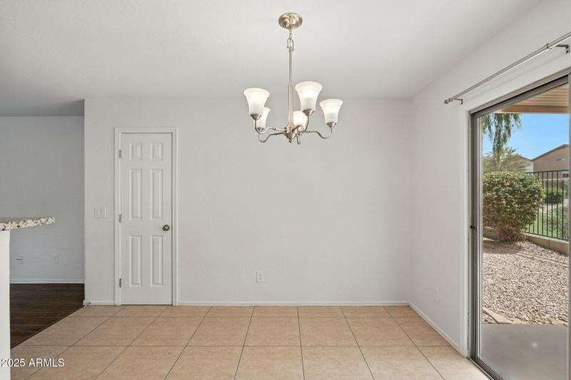 17-web-or-mls-Meadow -17