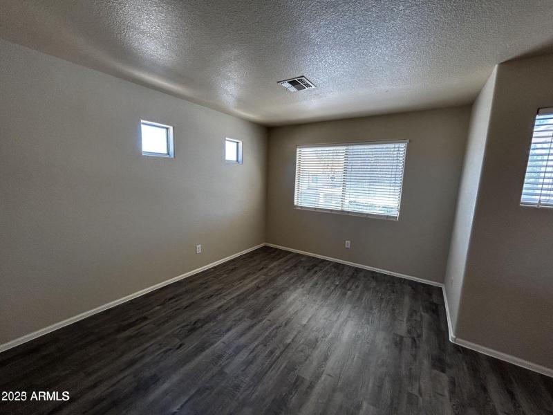 20230509163440820137000000-o