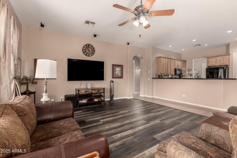 08 - Silverdale 2569