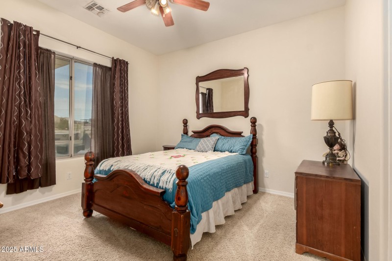 25 - Silverdale 2569