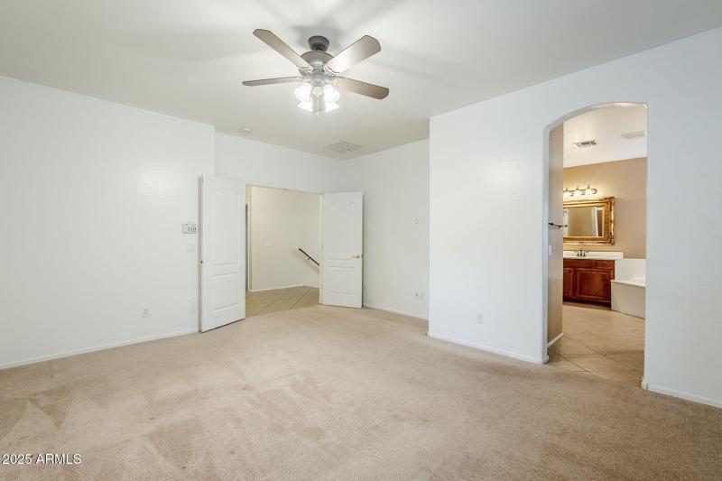 27-web-or-mls-Claxton-27