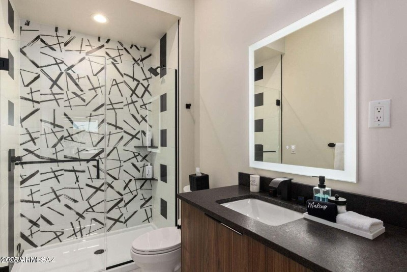 5901 W El Camino del Cerro