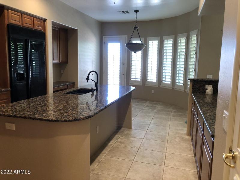 BBA6C6E8-7592-4E26-A3FB-BDC5244D5399