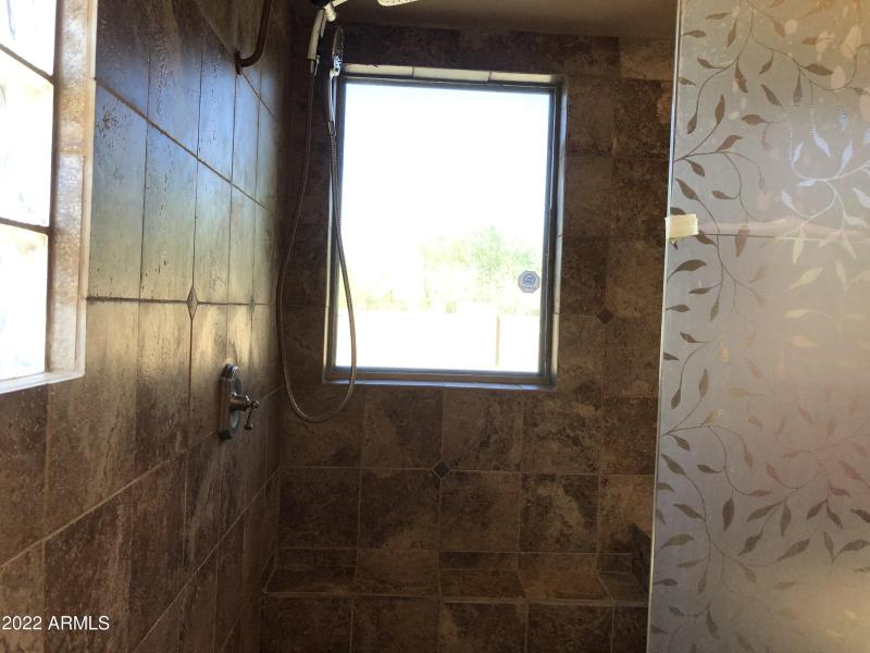 41AAAAFF-F29C-4EAE-8742-356DBFC06B2F