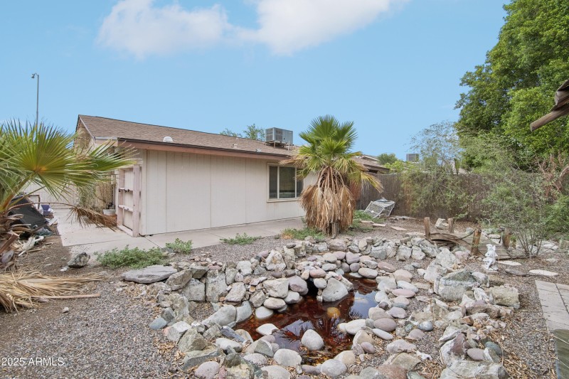 37-print-E Evergreen St-S0509-037