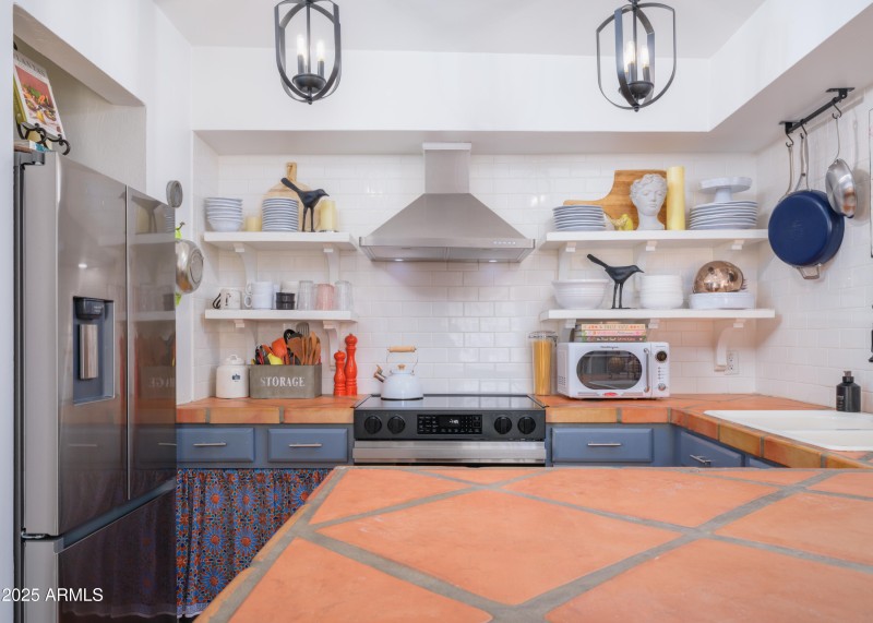 Listings_4540_N_44thSt_Unit21_Images-20