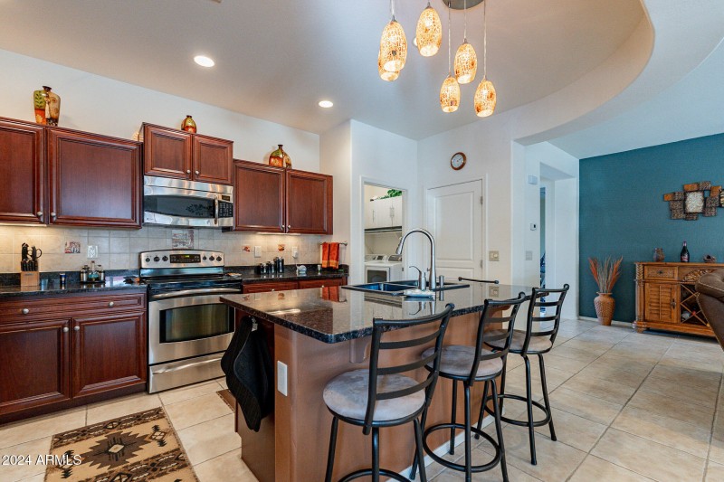 Eat up breakfast bar