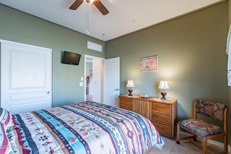 All furniture included