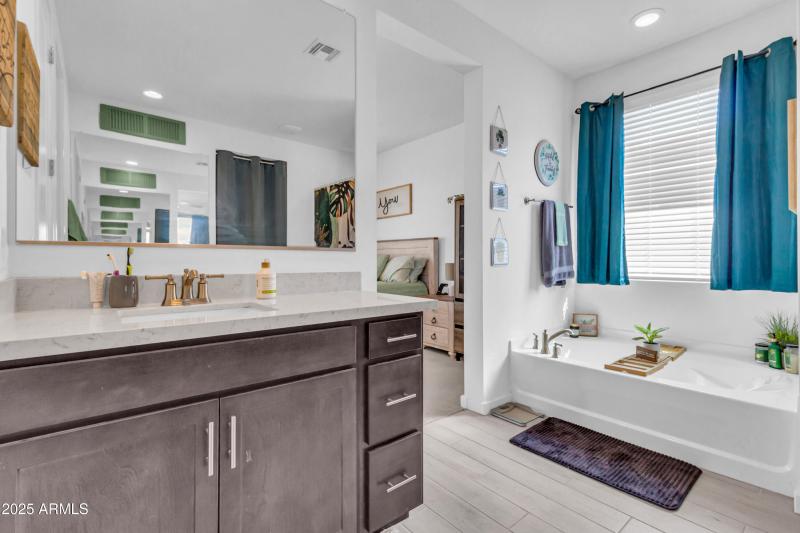 3314 E Jasmine Way-18