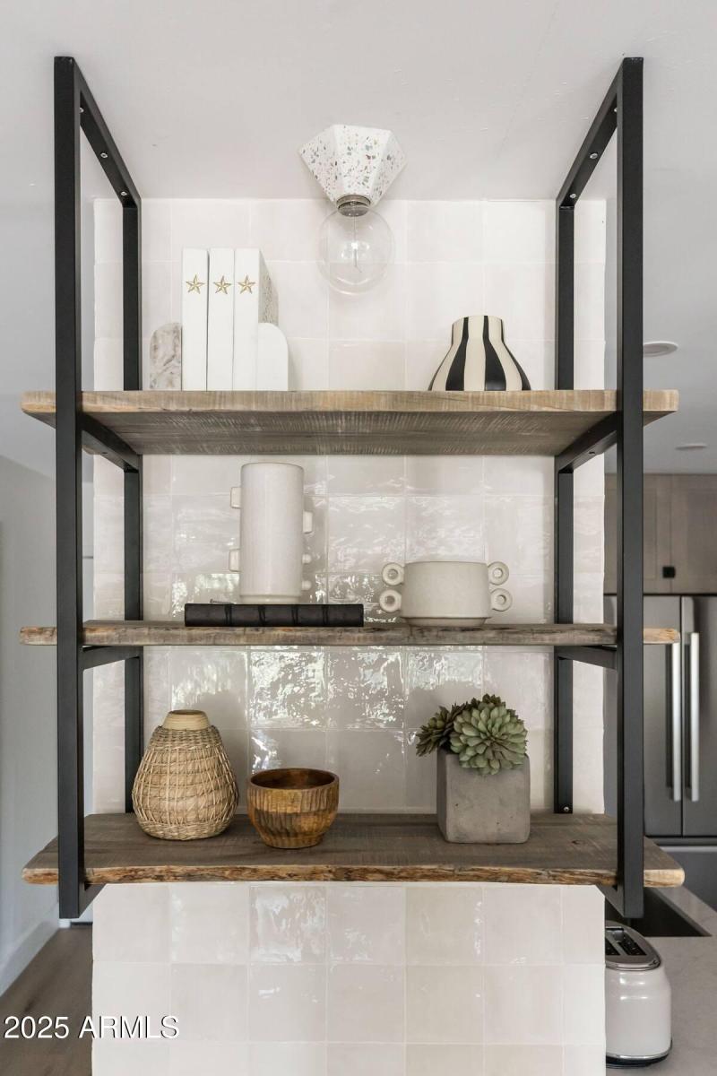 Maya Shelves