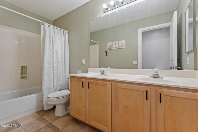 Second full bathroom upstairs