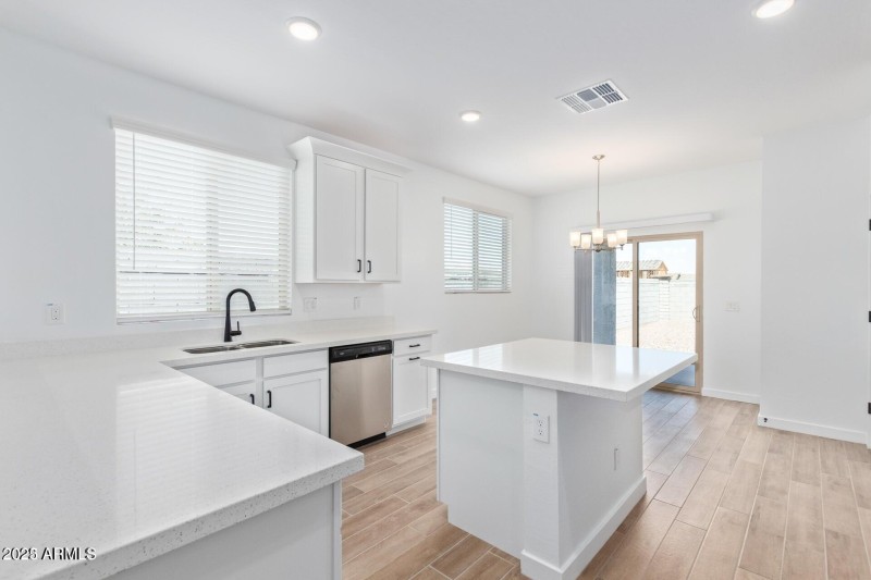 20220702182418029274000000-o