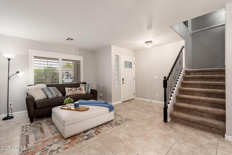 4660 E Torrey Pines Ln, 09-02 - 04