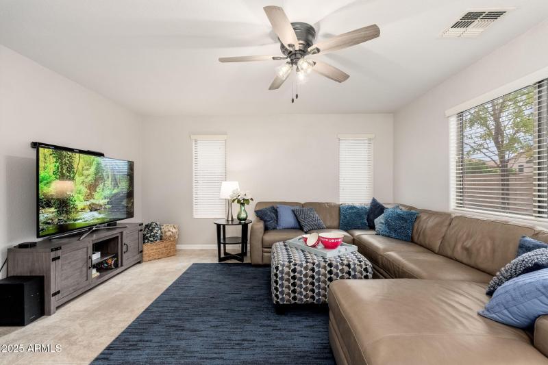 4660 E Torrey Pines Ln, 09-02 - 09