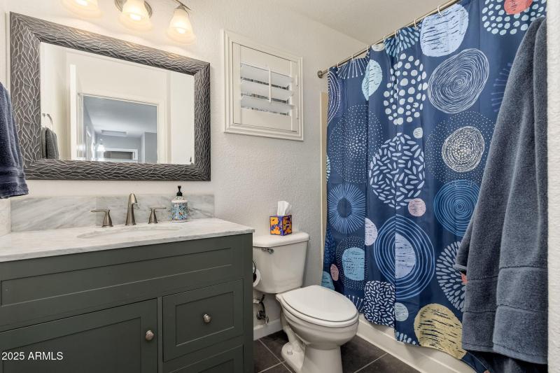 4660 E Torrey Pines Ln, 09-02 - 29