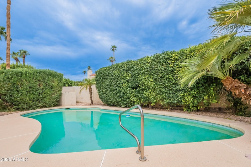 Las Palmaritas Pool-1