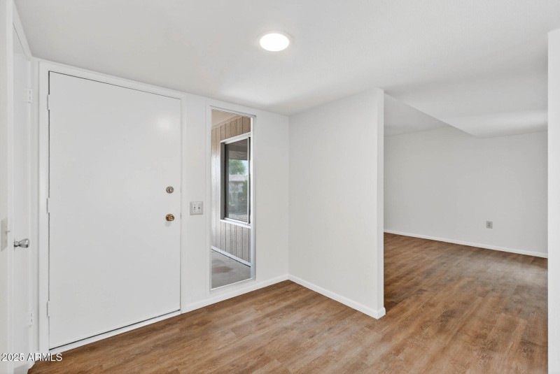 12_12546_W_Seneca11_mls