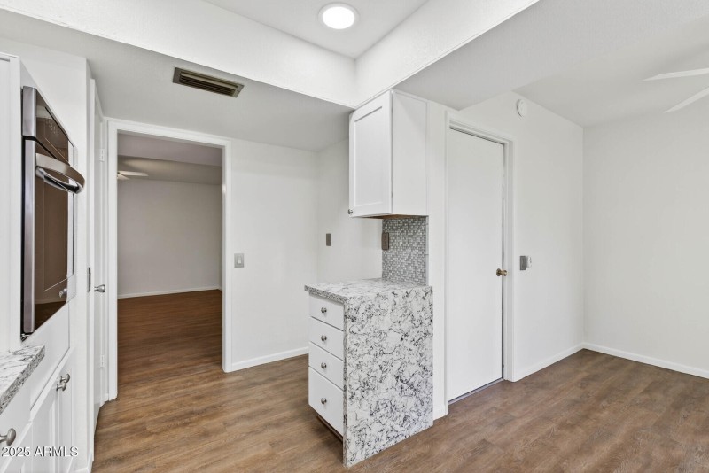 27_12546_W_Seneca24_mls